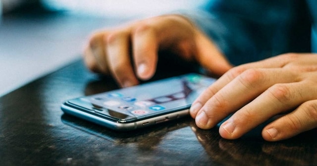 #MauLagiDimanapun - lo bisa produktif even dari rumah, seperti produksi musik di rumah sendiri, lho kenapa nggak bro? Bisa kok!